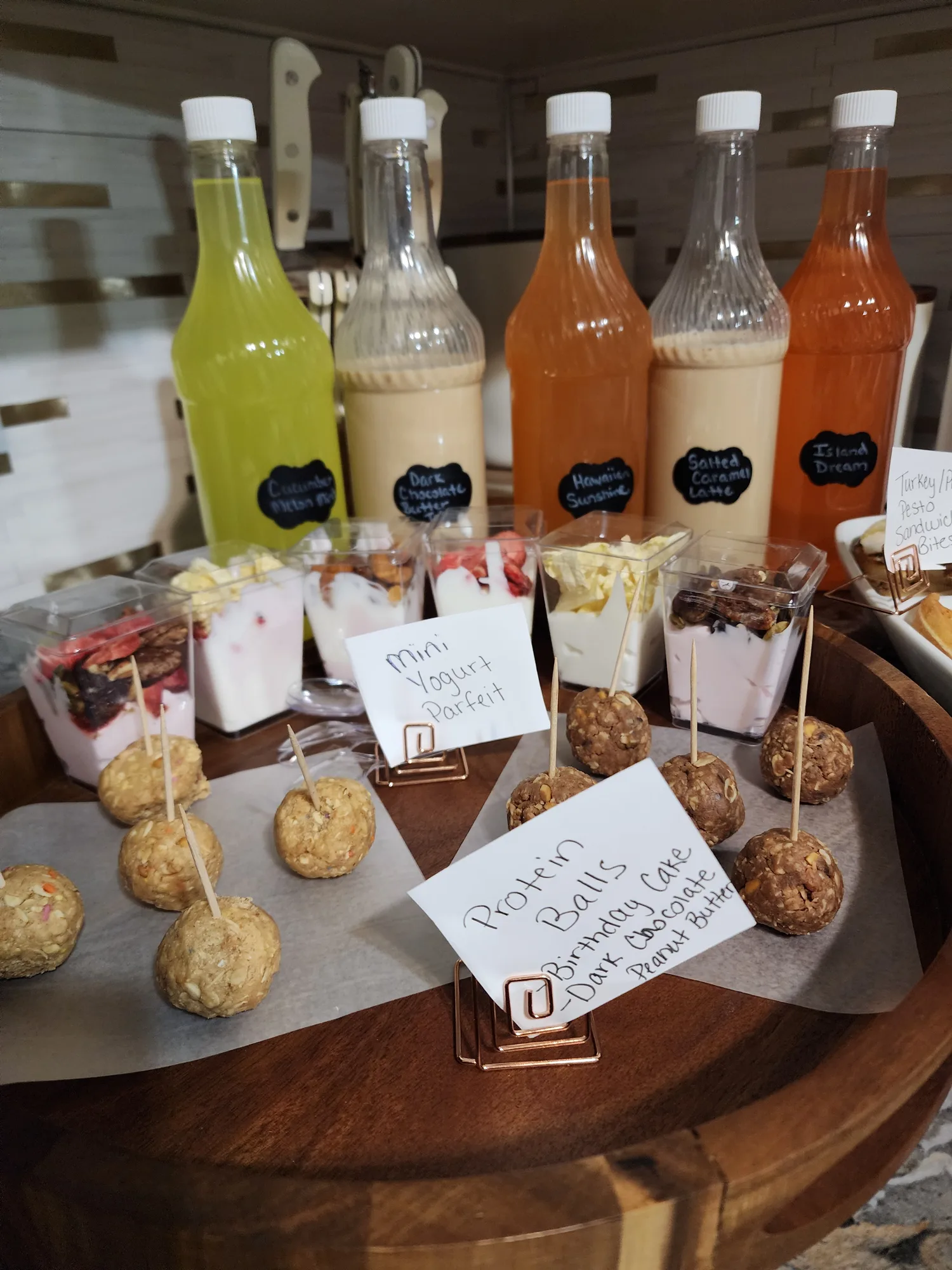 Catering grab-and-go and energy drink order
